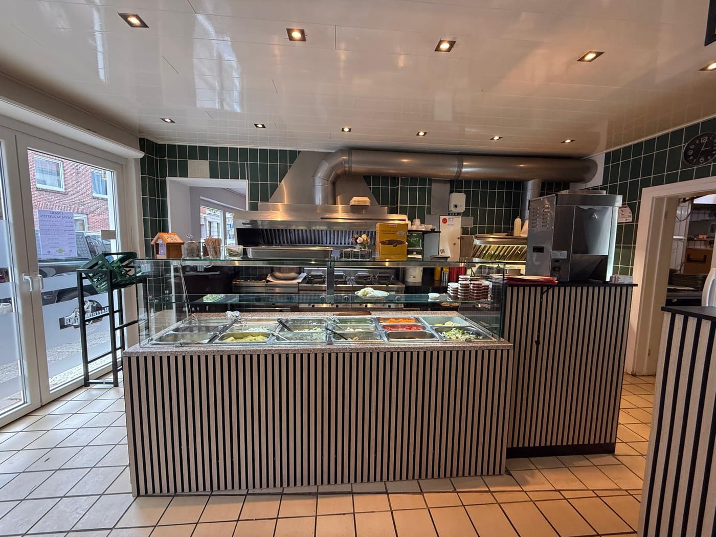 Impression aus dem Herrentorgrill Emden